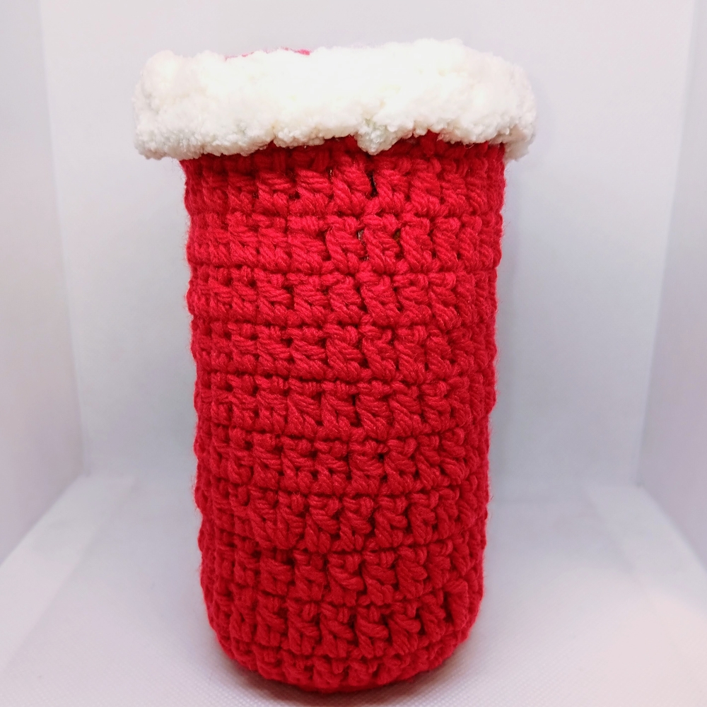 HANDMADE Red & White Santa Clause Hand Crocheted Anti-Sweat Insulated Can Sleeve